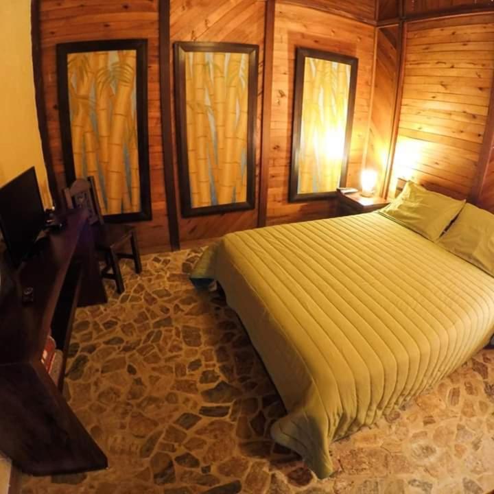 Finca Turistica De Alojamiento Rural Avalon خاردين المظهر الخارجي الصورة